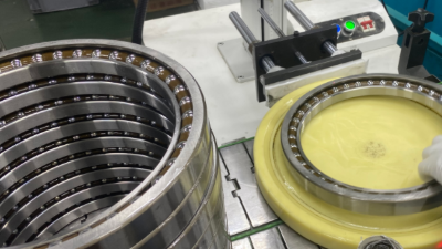 角接觸球軸承使用壽命多久？哪些因素影響使用？