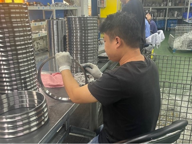 精密機床主軸軸承過熱的原因有哪些？